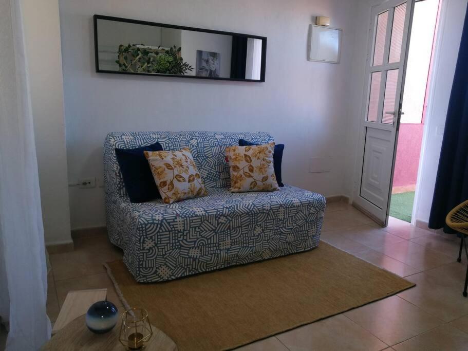 Acogedor Atico Con Terraza En Apartment *